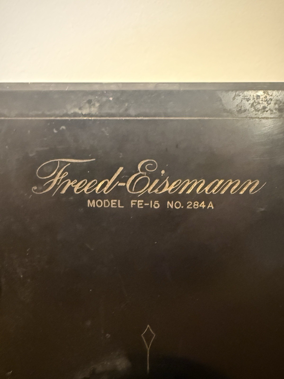 1925 Freed-Eisemann FE-15 Neutrodyne 5-Tube Radio + Extra Tubes Knobs Untested