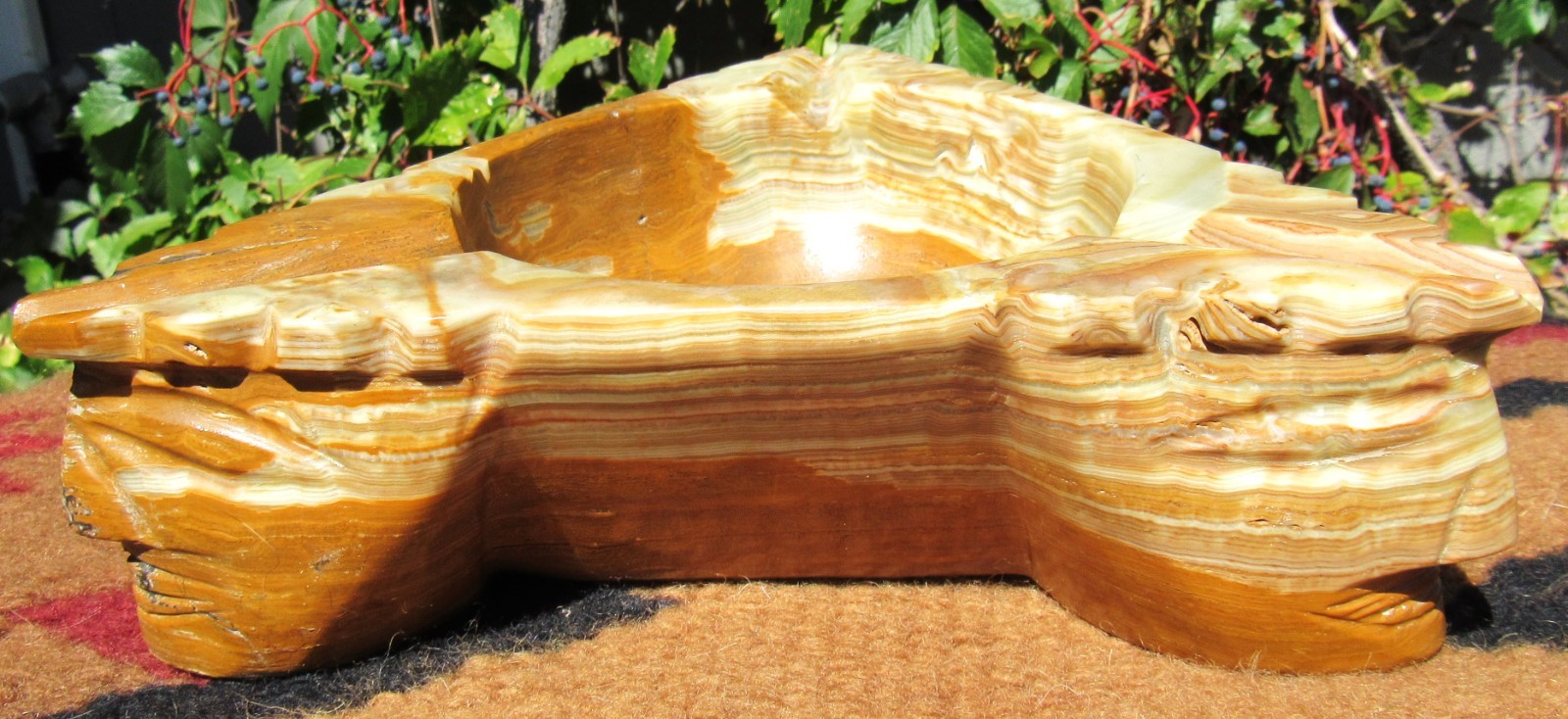MASSIVE VINTAGE 30S MEXICAN MARBLE ASHTRAY NATIVE AMERICAN 10 1/2\