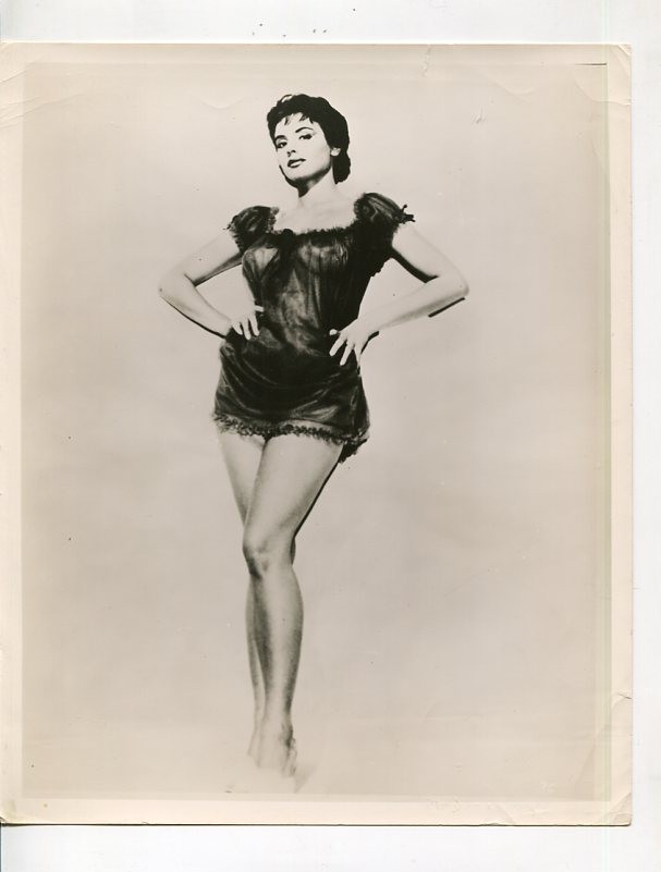 Isabel Sarli-8x10-B&W-Still