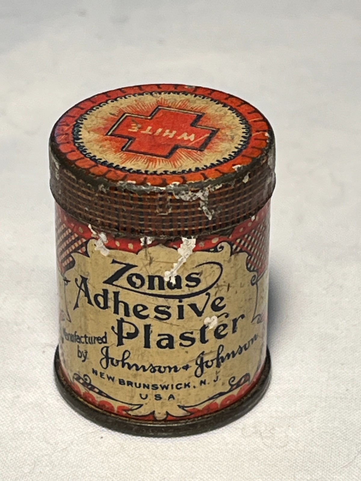 c1910s Zonas Adhesive Plaster Johnson & Johnson New Brunswick NJ First Aid Tin
