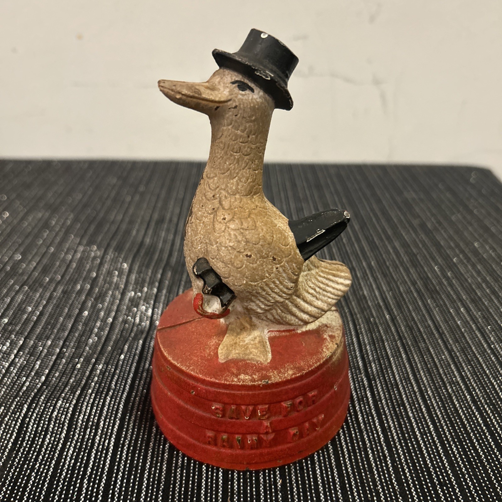 Vintage Hubley Cast Iron Duck Bank 