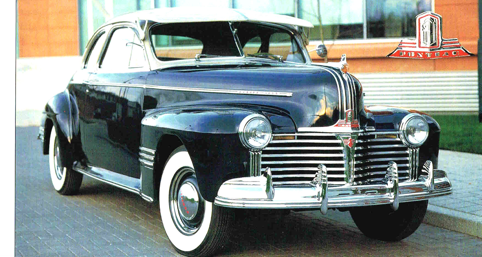 PONTIAC TORPEDO EIGHT 8 SPEC SHEET / Brochure: 1940,1941,