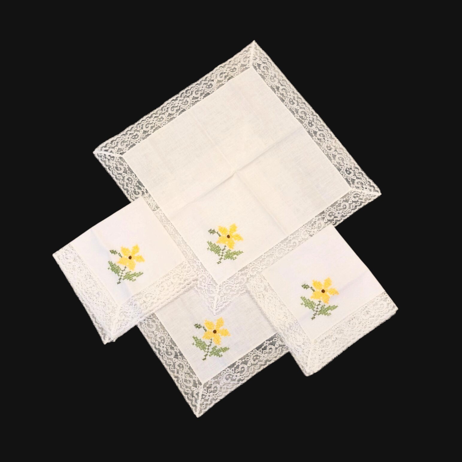 Vintage Embroidered Sunflower placemats table linens Napkins Handmade wildflower