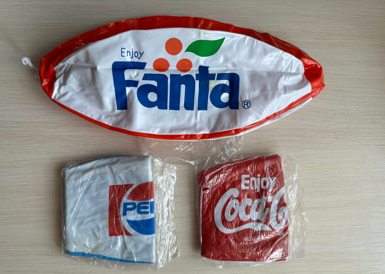 Coca-Cola Pepsi Fanta Beach Balls Retro Vintage Antique Brand new unused 2000s