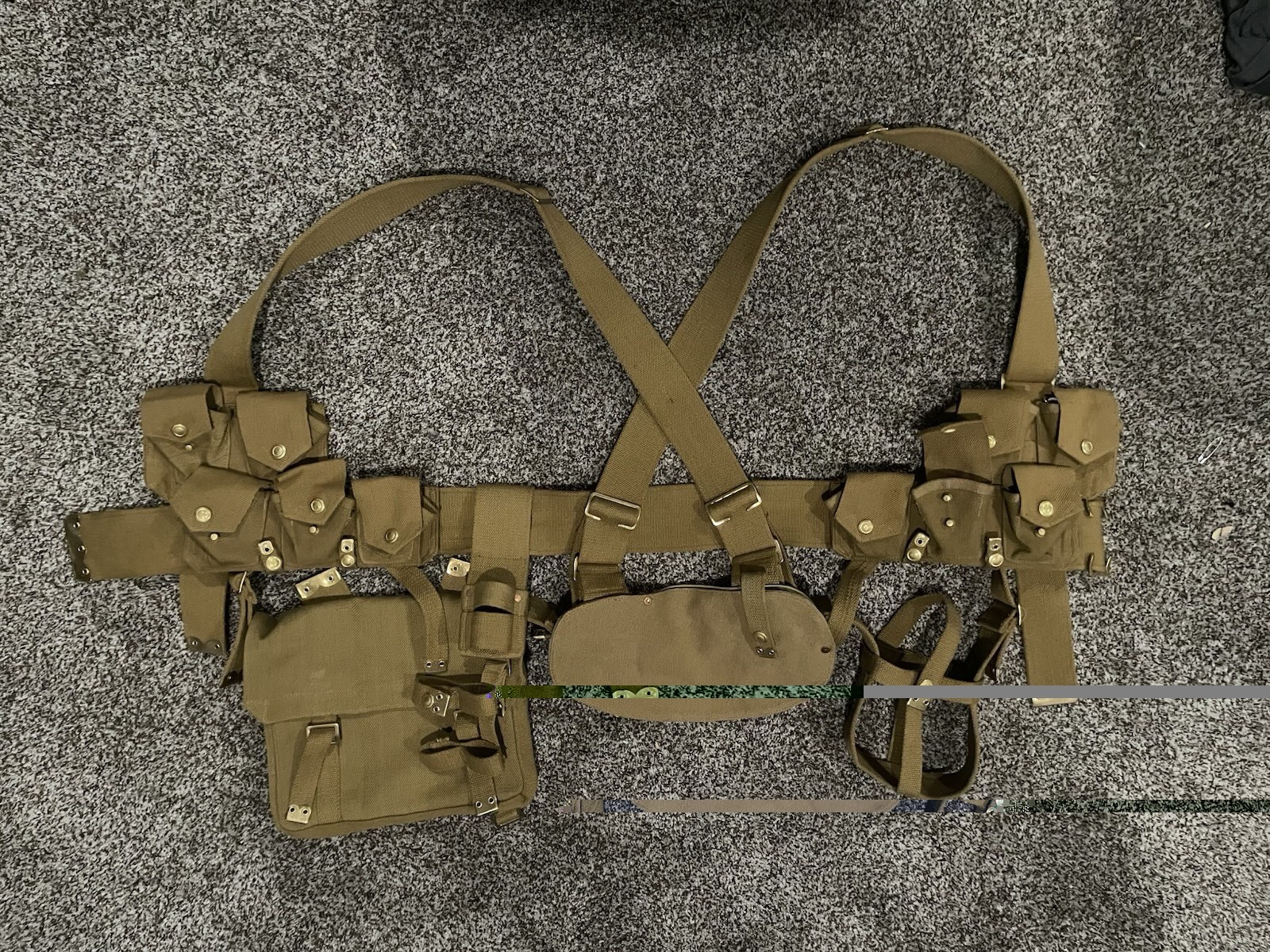 BRITISH WW1 PATERN 1908 KHAKI INFANTRY WEBBING SET, REPRODUCTION.