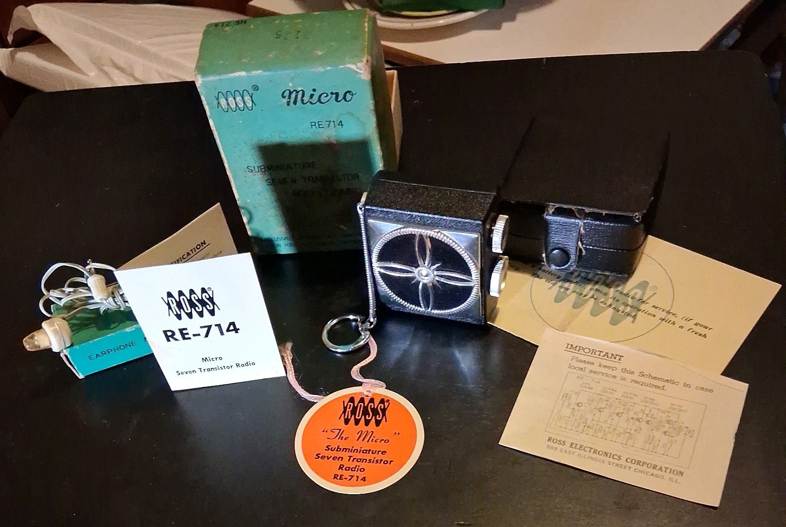 Ross RE-714 Micro 7 Vintage MIJ Transistor Radio +Box/Pouch, Earphone -untested