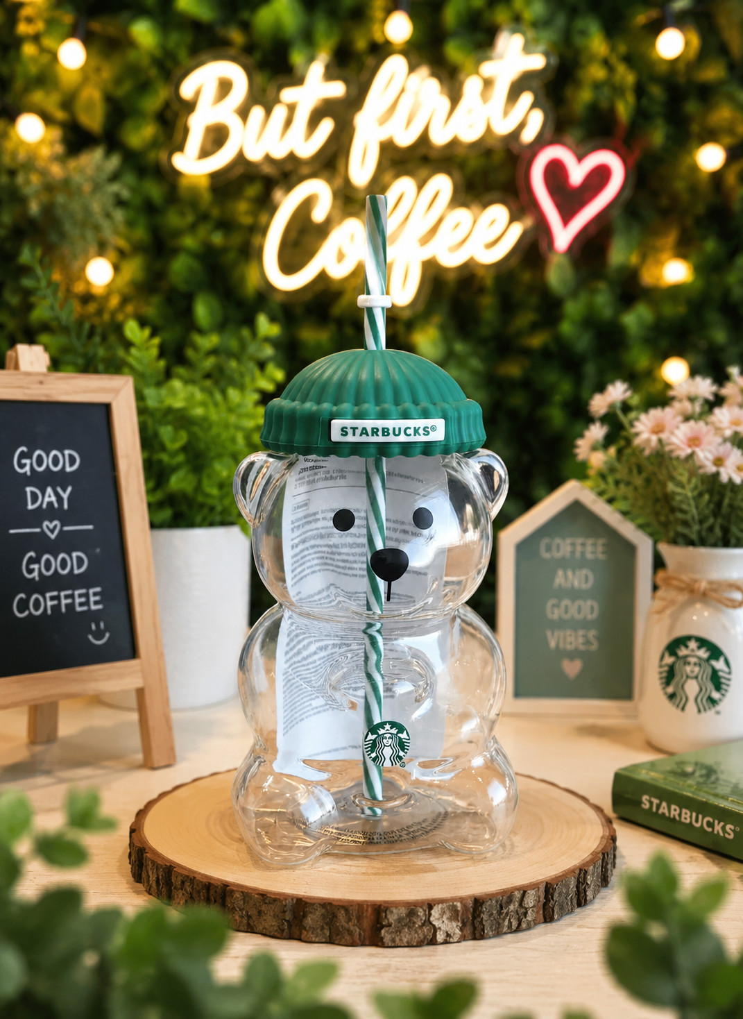 Original Starbucks Bearista Limited Edition Bear Glass Cold Cup