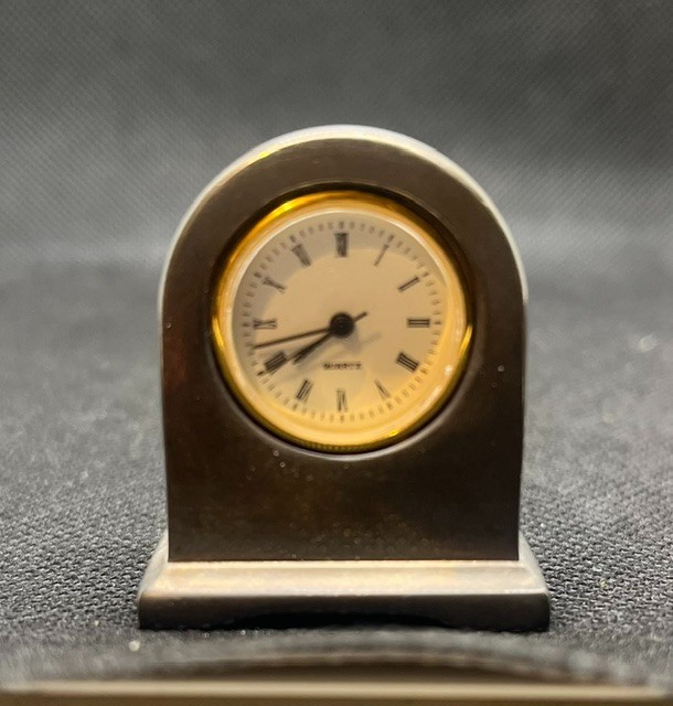 Vintage Miniature Quartz Clock, Miniature Clock Works Good