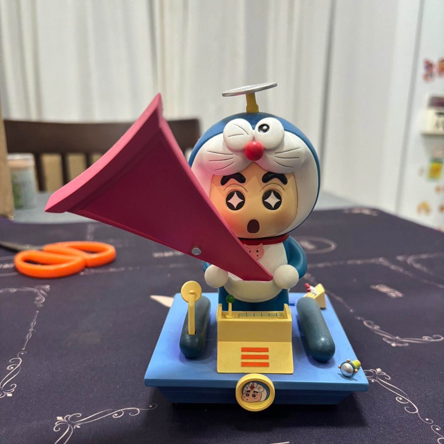 AM Doraemon Crayon Shin-chan Resin AM studio Model Collection