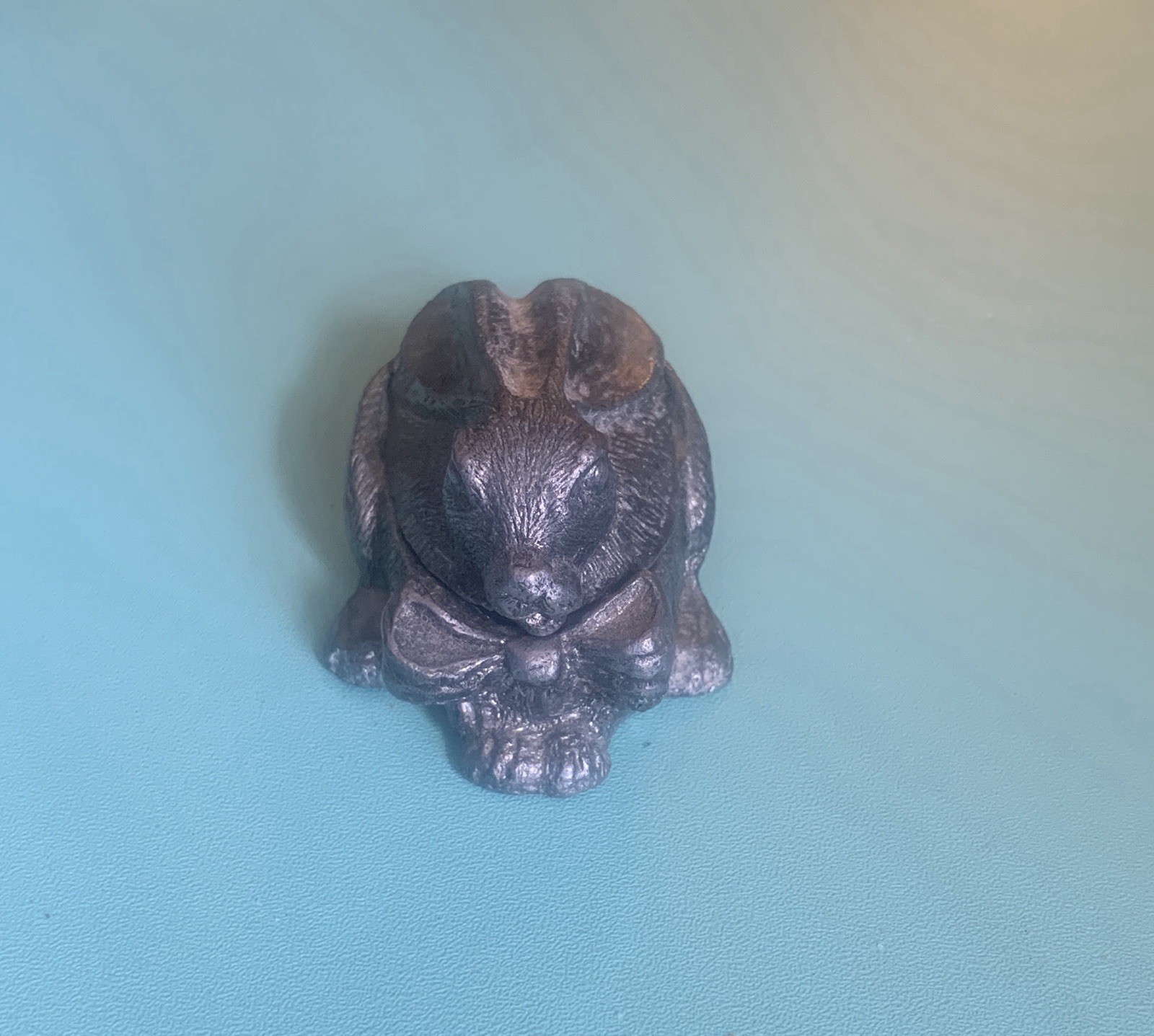 Vintage 1981 Metzke Pewter Rabbit Trinket Box-Well Made-Nice Collectible-2 Inch