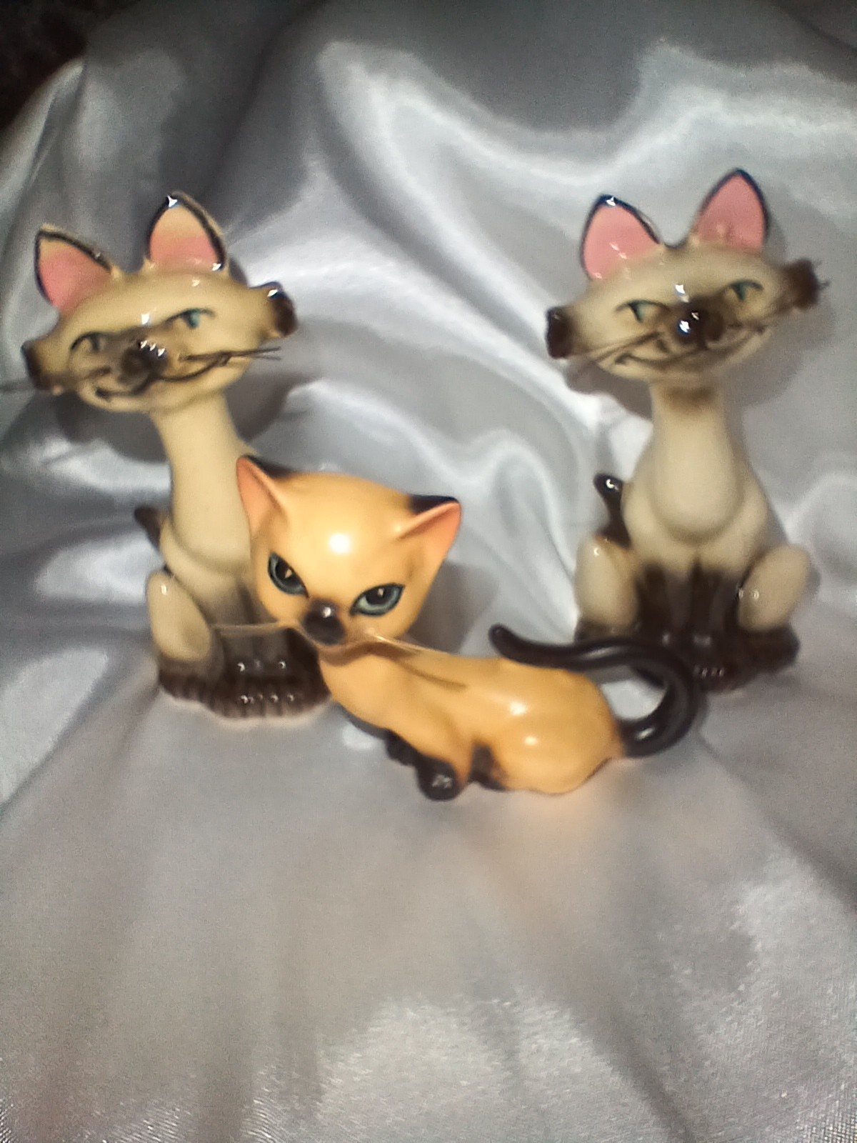 1050s Si & AM Siamese Cats (3) VTG Disney Lady & and Tramp Ceramic Figurines 3