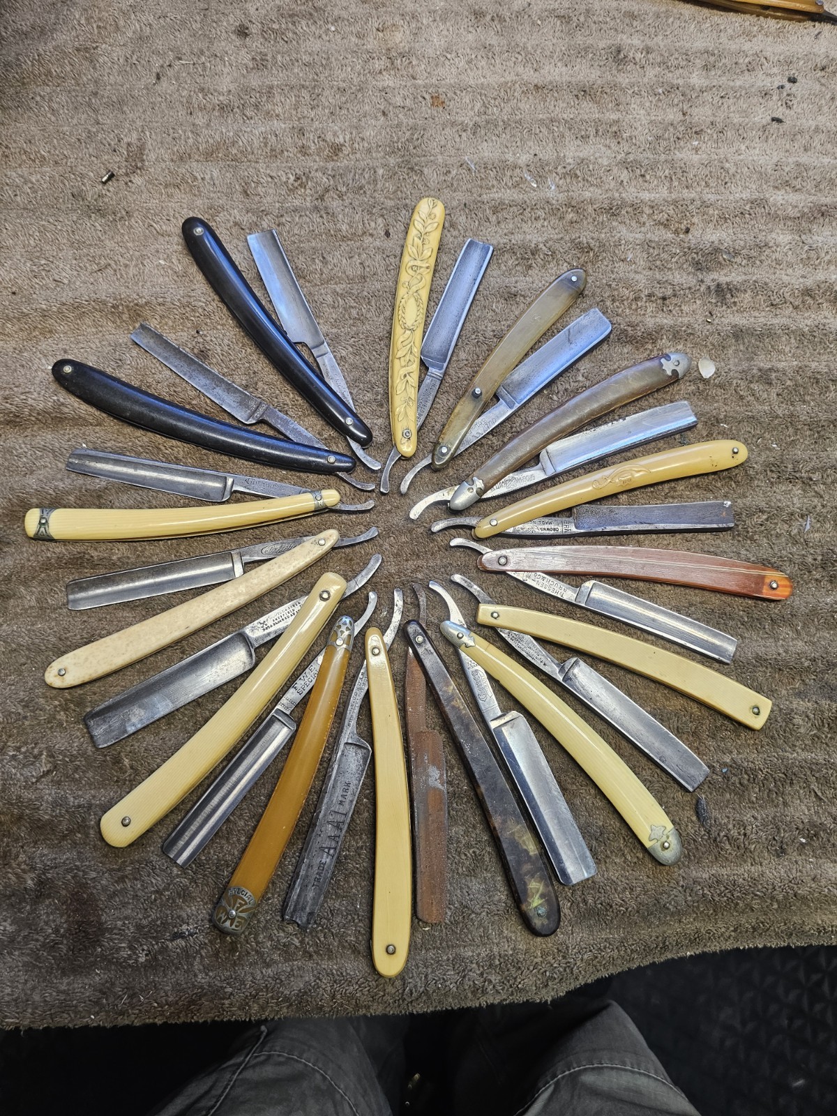 Lot Of 15 Vintage Straight Razors Collection Dubl Duck Geneva Victor Crown...