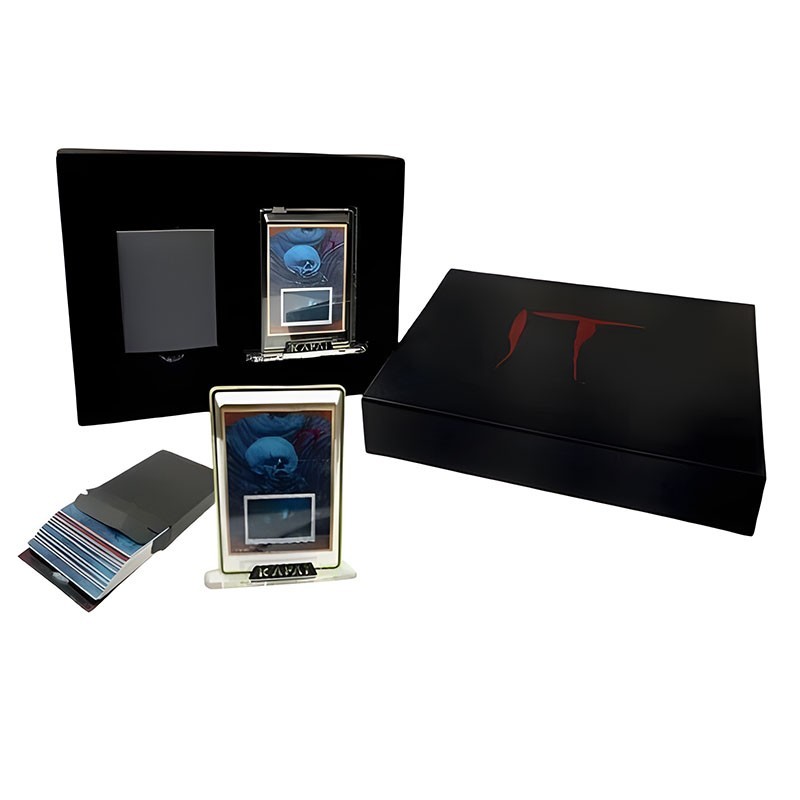 [NEW] IT WB Horror Collection Trading Cards Premium Hobby CCG TCG New Saeled Box