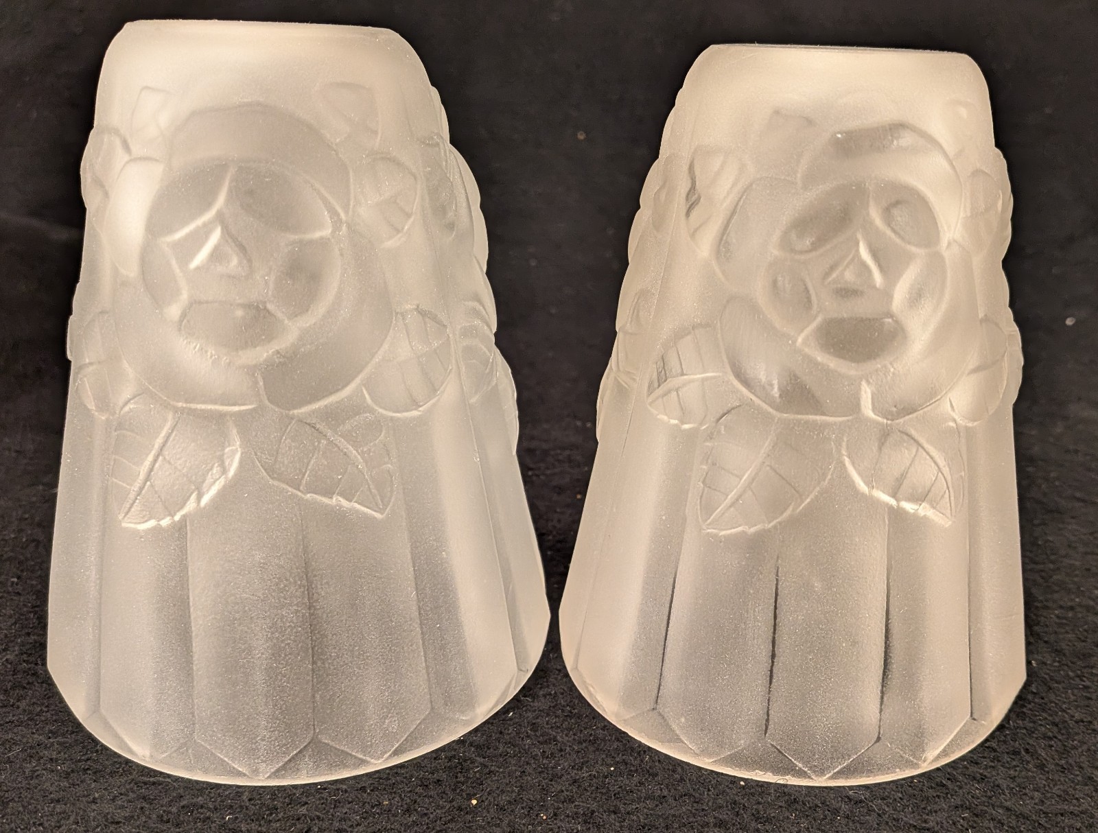 Pair of Vintage Art Deco France Frosted Glass Replacement Shades Degue