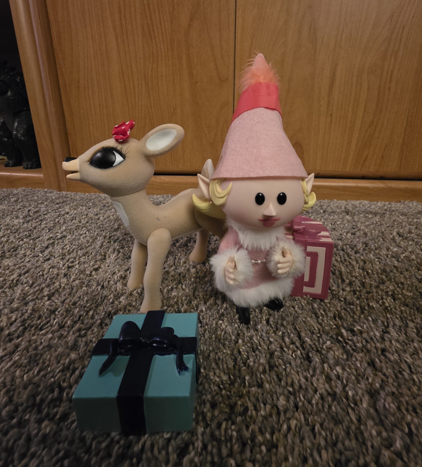 CERTIFIED: Rudolph The Red-Nosed Reindeer Collection 1:1 Figures   New