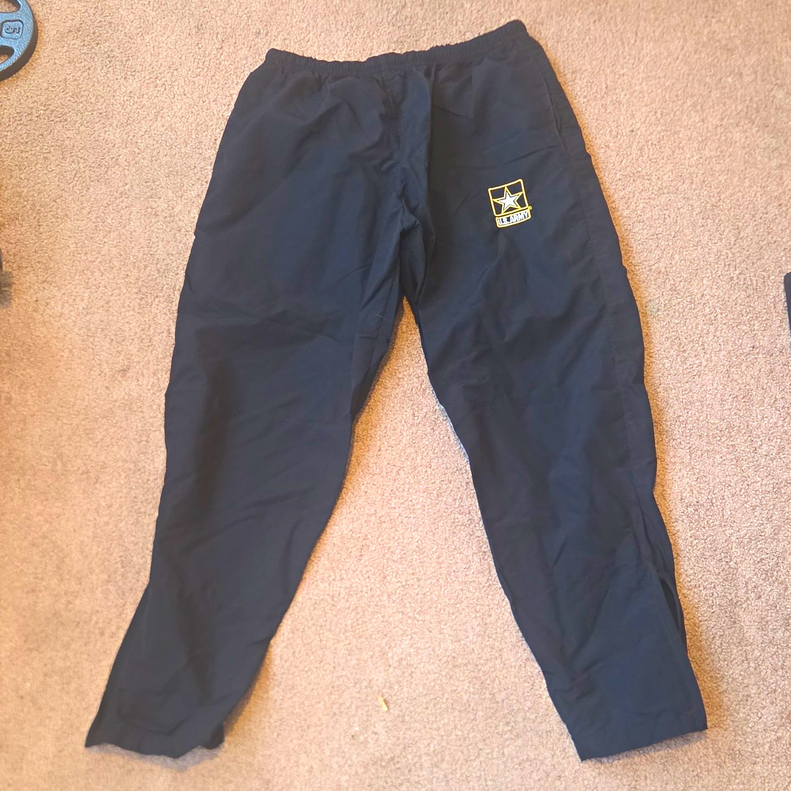 UNICOR U.S. Army APFU Physical Fitness Uniform Pants Black Large/Regular