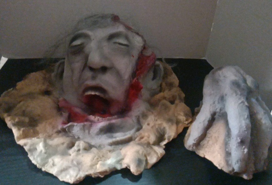 Halloween Zombie Corpse  Severed Head And Hand Prop  Haunted House