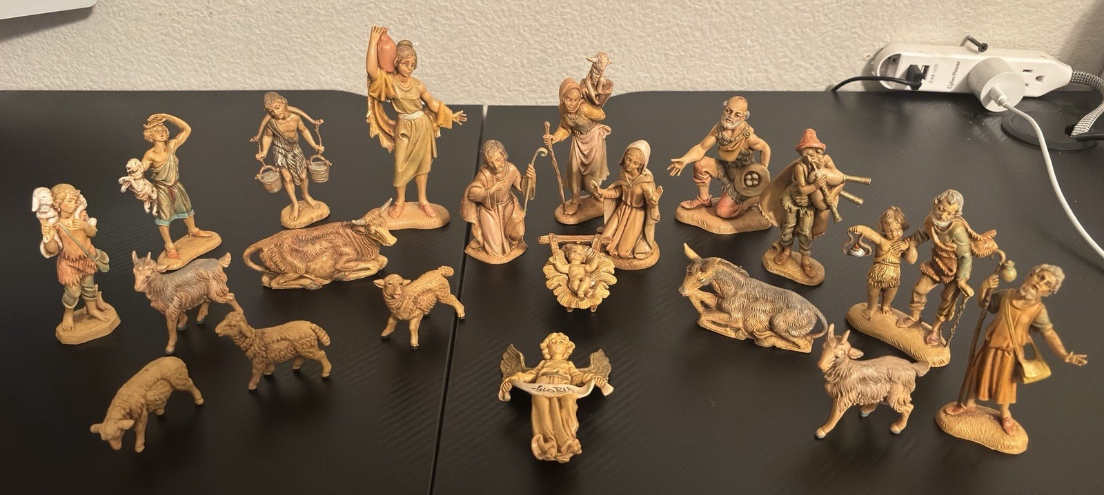 VINTAGE 1983 FONTANINI 21 Piece Nativity Set Depose Italy