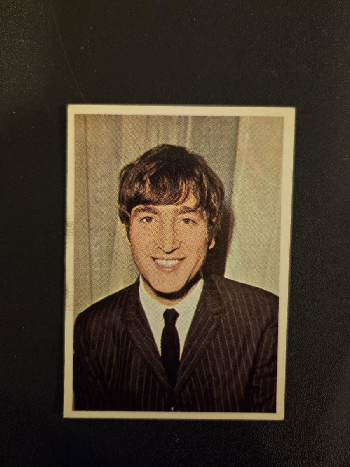 1964 TOPPS Beatles Color series #1 John Lennon Excellent Condition 