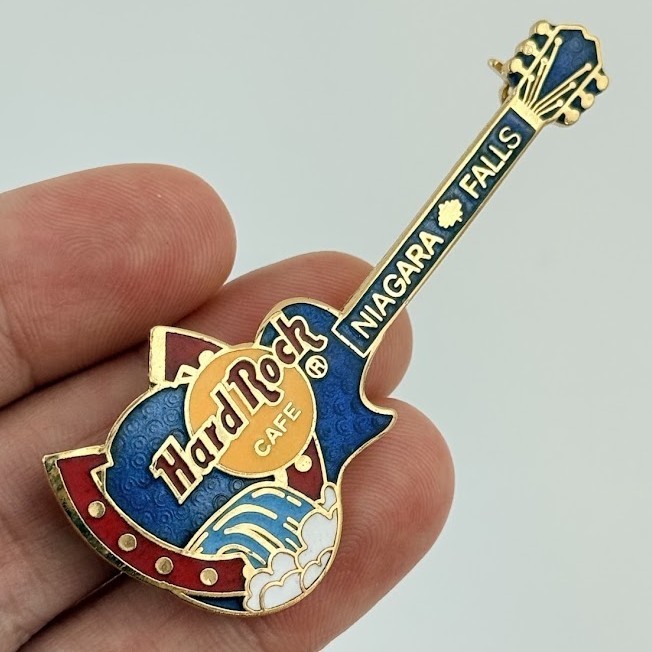Hard Rock Cafe Niagara Falls Horseshoe Falls Guitar Collectible Lapel Pin