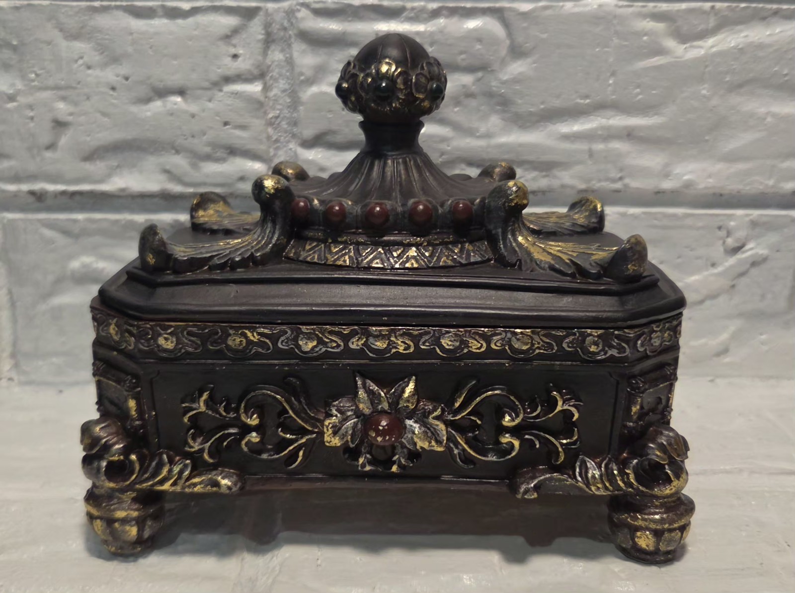 Vtg Ornate Jewelry Trinket Box Ornate Baroque Style Gold & Bronze Tone Footed
