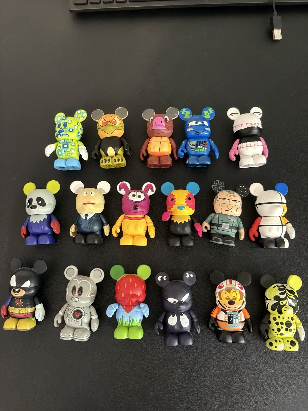 Disney Vinylmation 17 Figure Lot Mickey Mouse Minnie Mouse