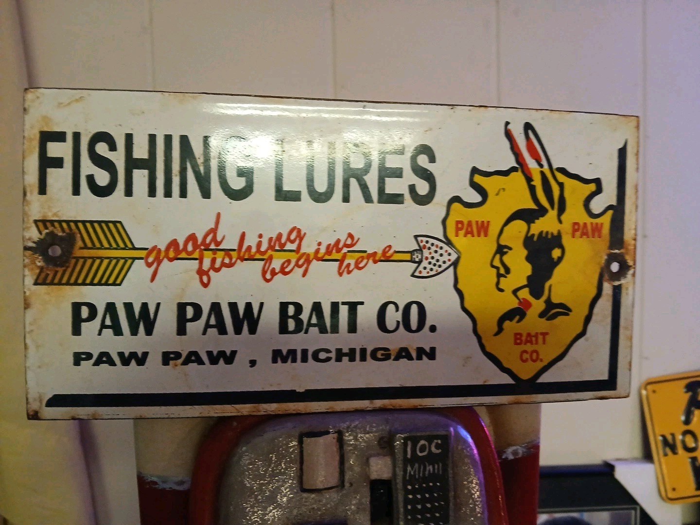 VINTAGE PAW PAW BAIT PORCELAIN SIGN RARE OLD MICHIGAN FISHING ROD TACKLE FISH CO