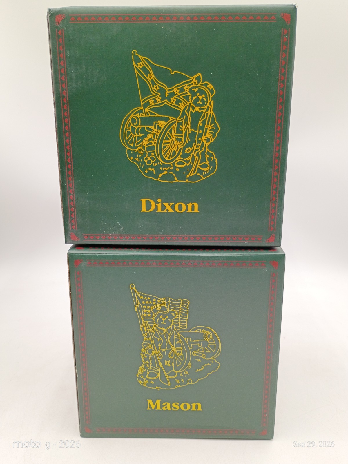 Boyds Bears Mason Pride of The North & Dixon Pride of the South Figurine Set
