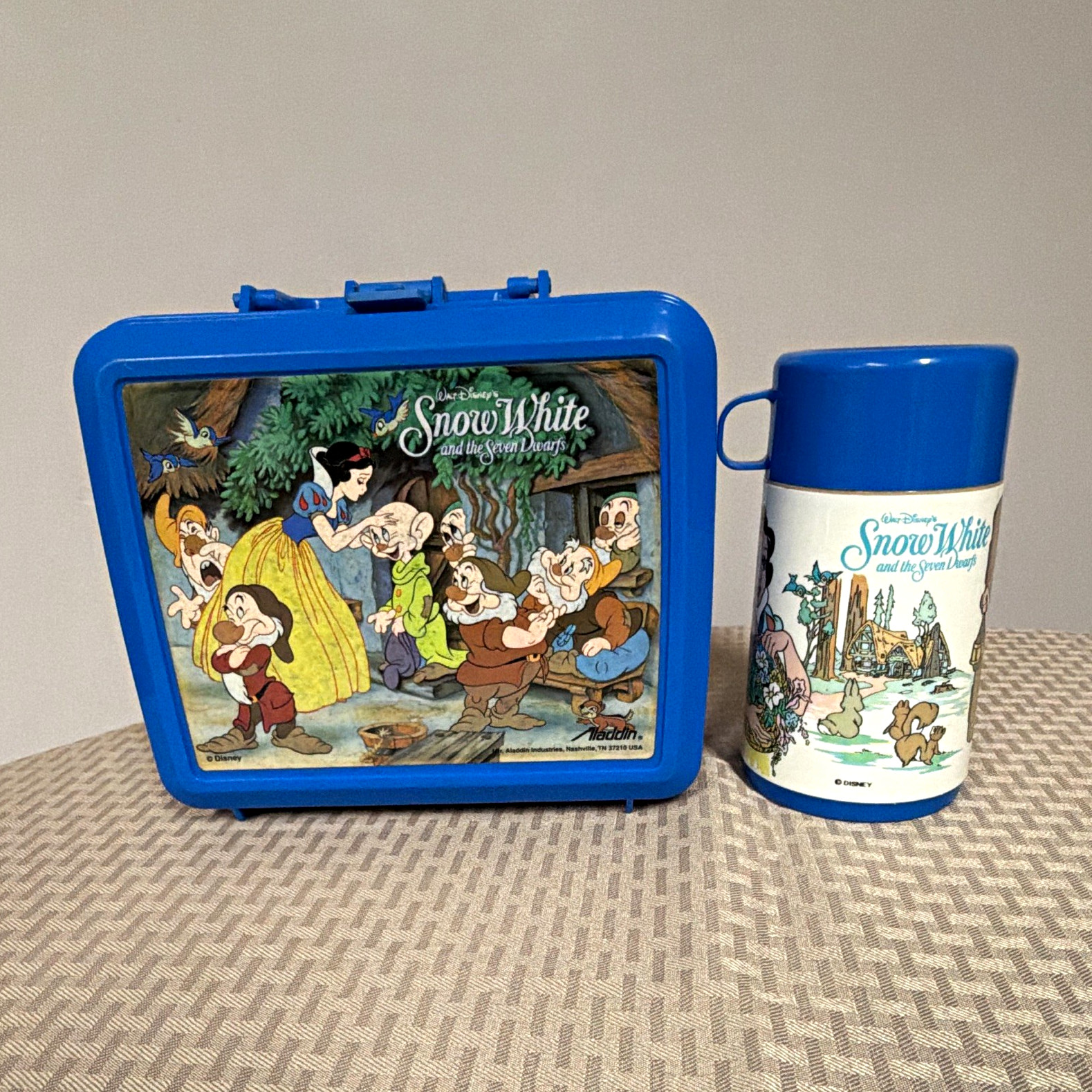 Vintage Disney Snow White 7 Dwarfs Aladdin Lunchbox Thermos Complete Blue USA