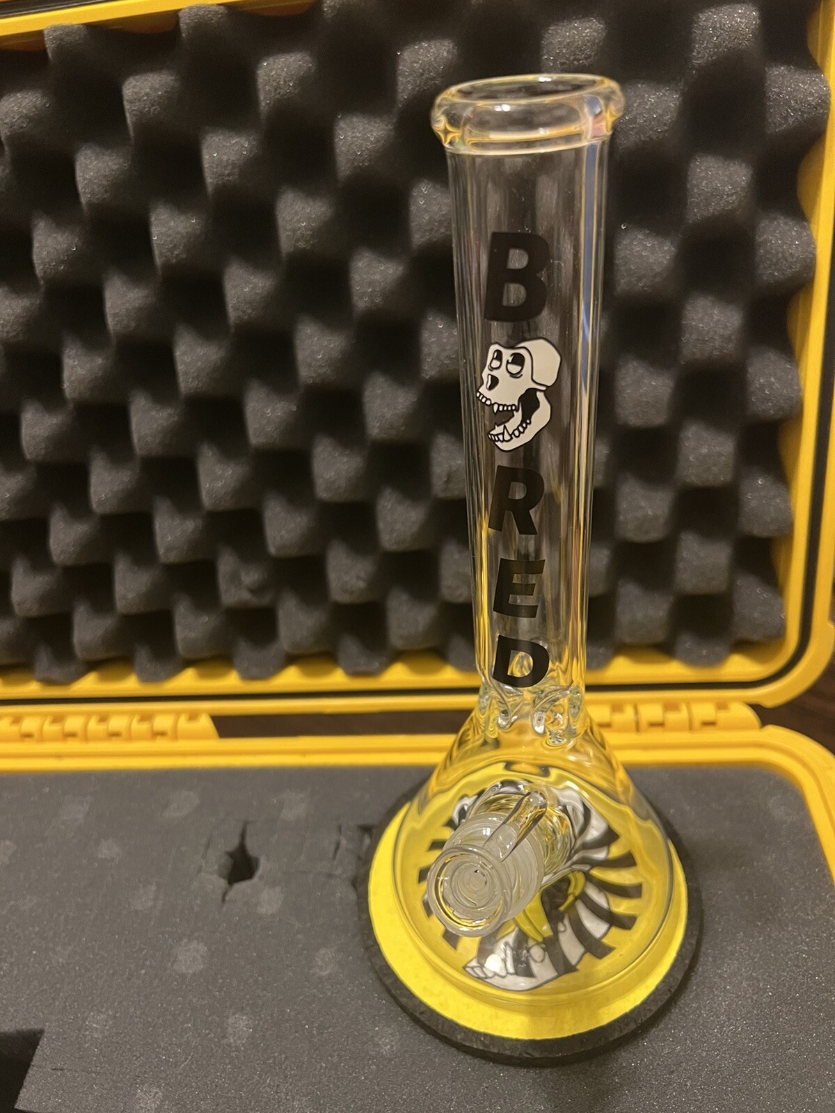 Bored Ape Yacht Club Water Pipe/bong (1/100) Mutants Vs Apes Prize. BRAND NEW.