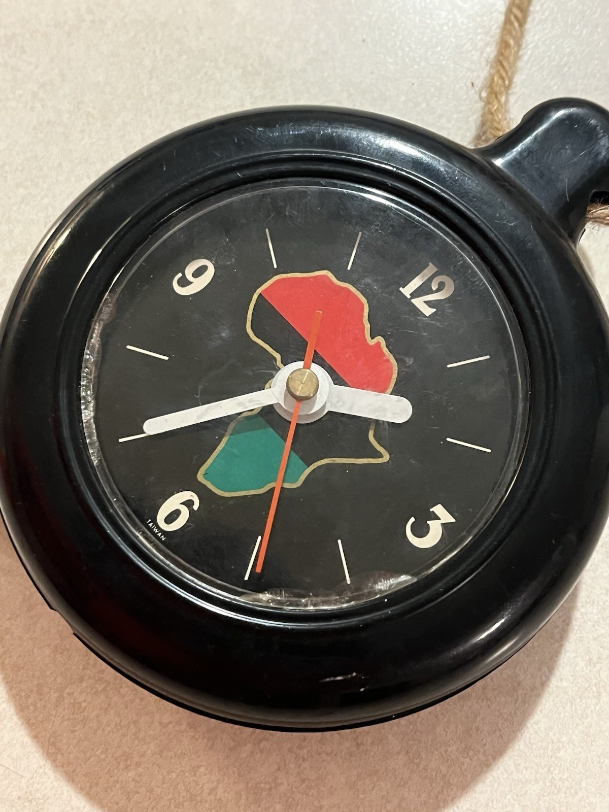 Vintage Africa 5inch Display Clock Office Classroom 1970s/80s TESTED/Working