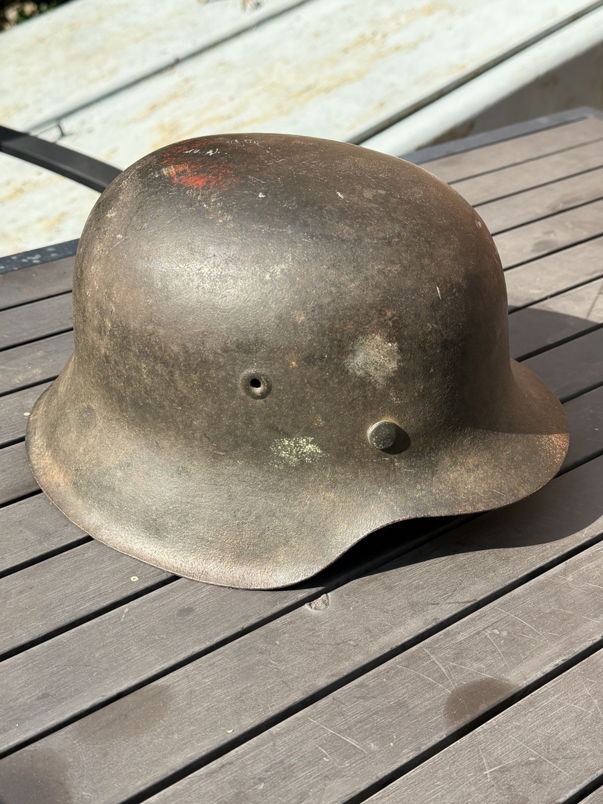 WW2 GERMAN  HELMET NO DECAL M42