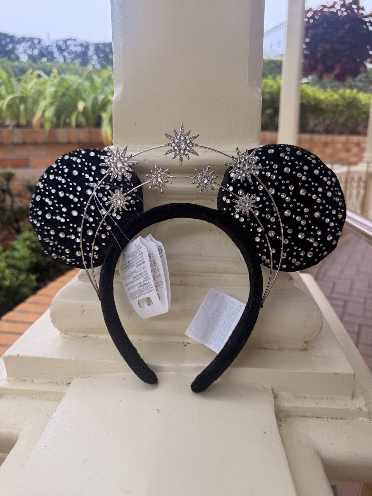 Disney Park 2026 Black Crown Star Rhinestone Celestial Halo Jeweled Minnie Ears