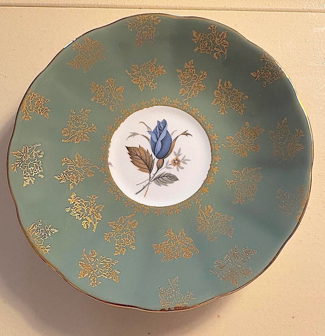 Vintage Elizabethan Fine Bone China Orphaned Saucer Only - Sage Green Blue