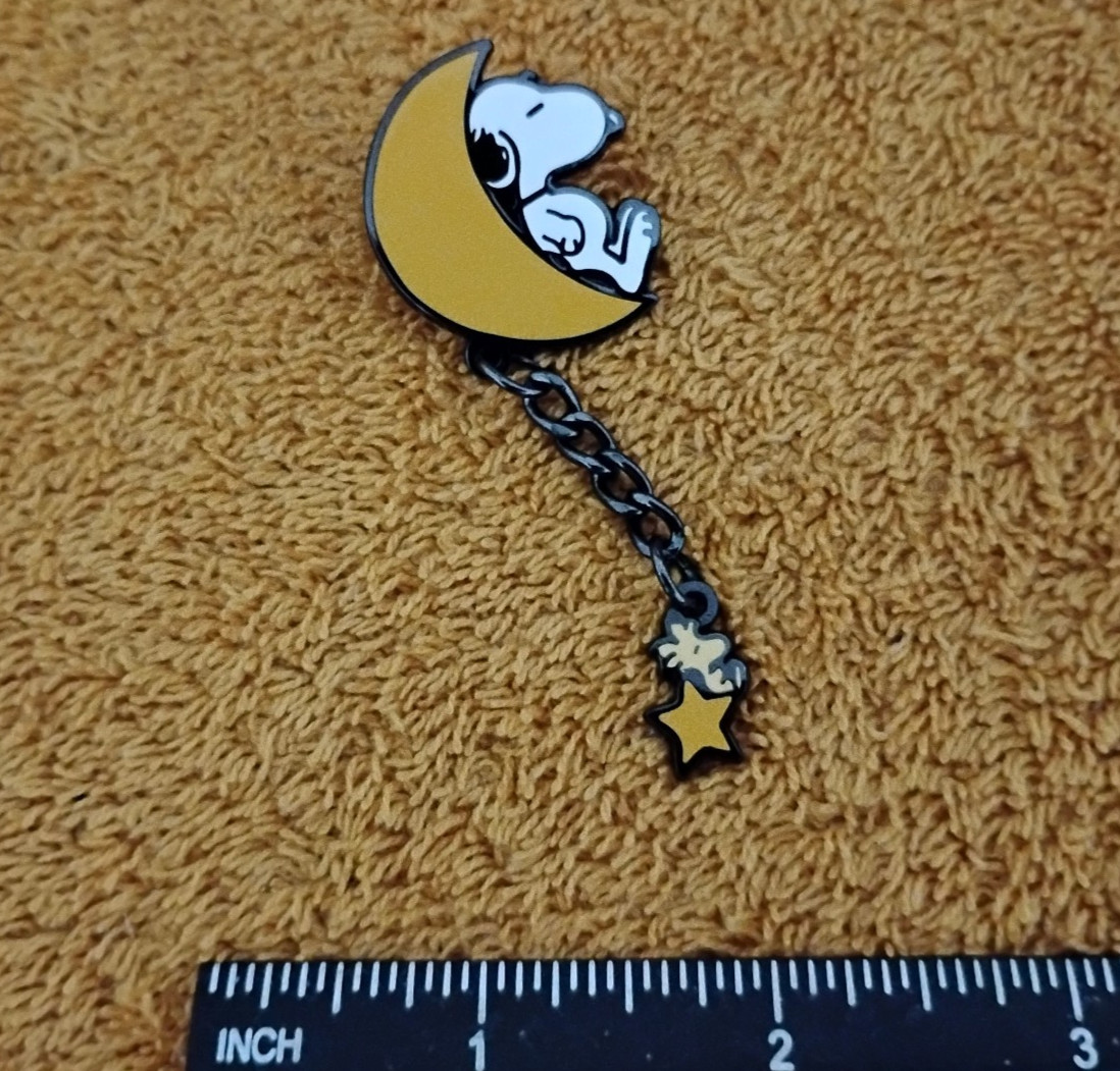WOODSTOCK & SNOOPY PIN metal enamel set lapel lot brooch badge peanuts pins sets