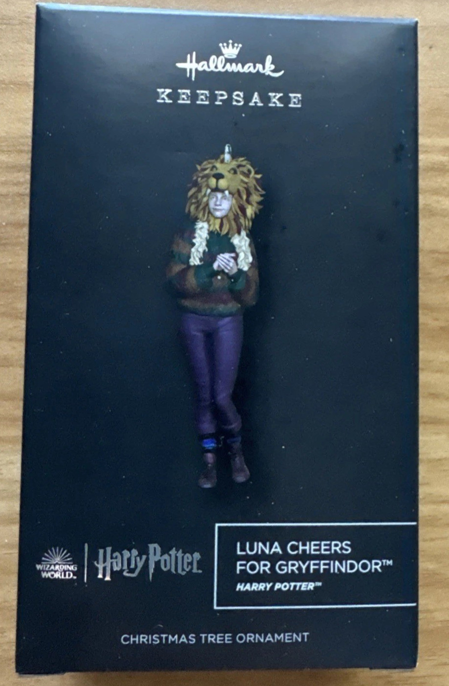 Hallmark 2023 NYCC SDCC Harry Potter Luna Cheers for Gryffindor Ornament NEW