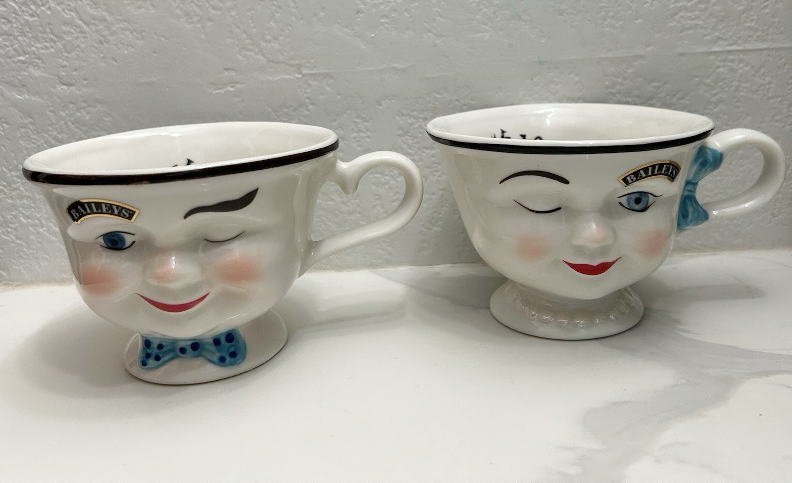 VTG Bailey\'s Mr. & Mrs. Yum Winking Face Coffee Mugs Set{2} Cups