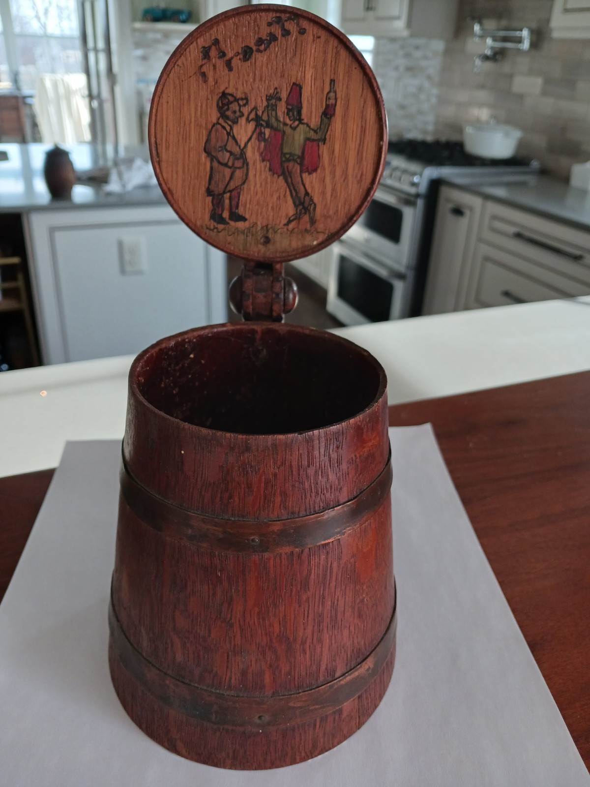 S11 Wooden Beer Stein Acorn Thumb Lift Heidelberg University 11th Commandment