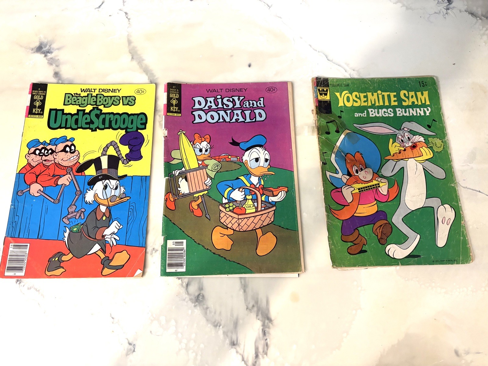 vtg LOT 3 COMIC BOOK Daisy and Donald 1975/76/78 #13 #17 #34 Walt Disney avg.