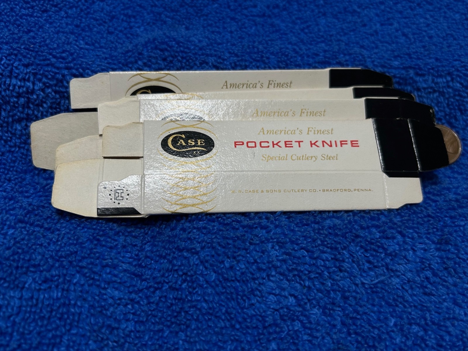 Four 1970”s Vintage Case XX USA empty box No knife Small