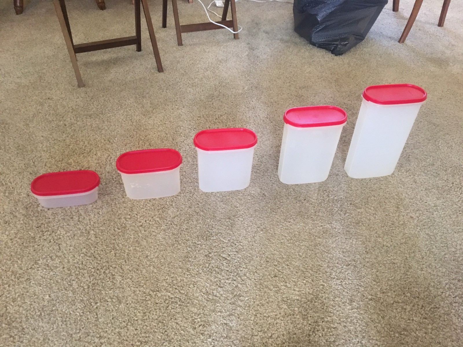 Tupperware Modular Mates Oval containers (Set of Five) Preowned, includes lids
