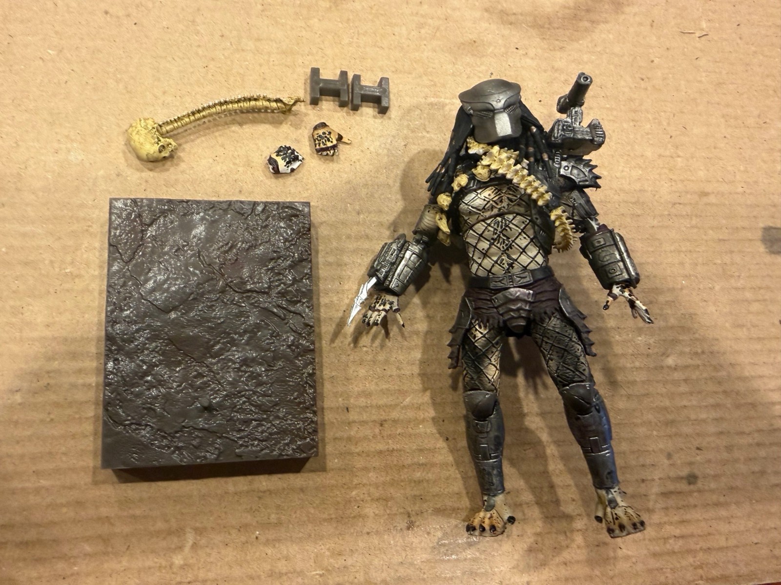 Predator Jungle Hunter Predator HIYA Toys1:18 Scale