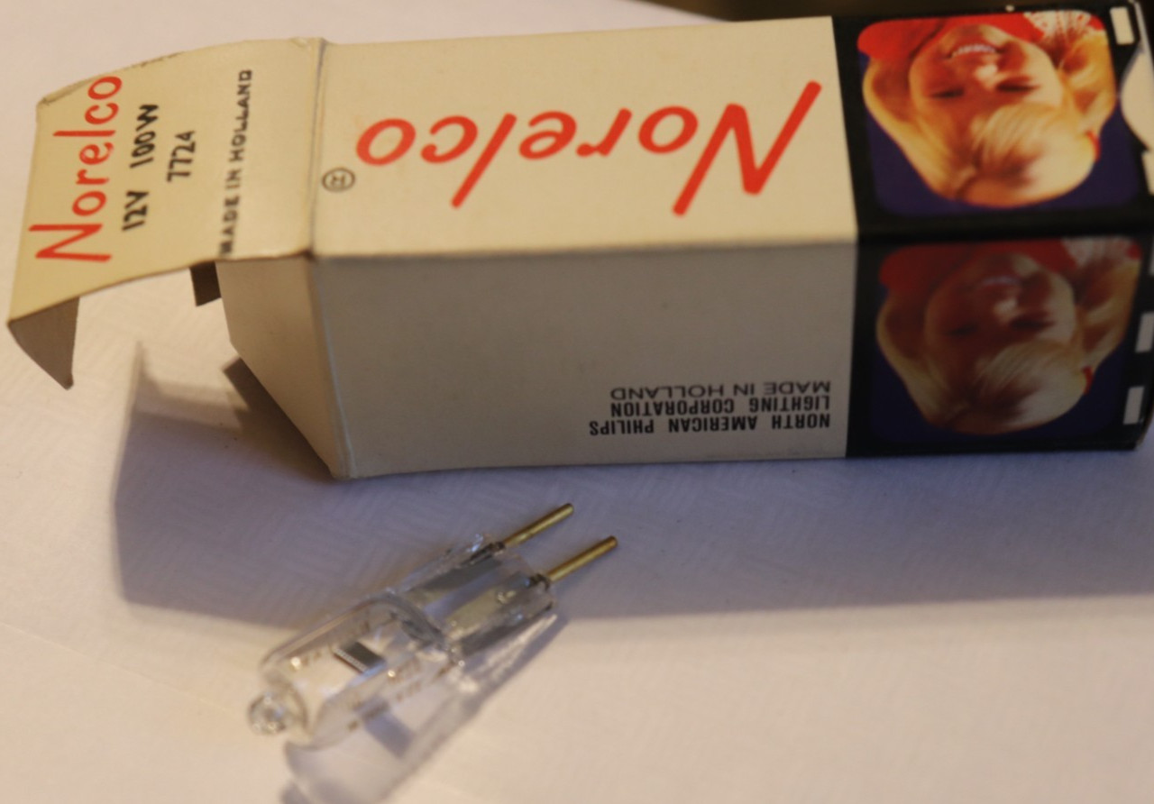 PROJECTOR LAMP - 7724 -12V 100W -NORELCO
