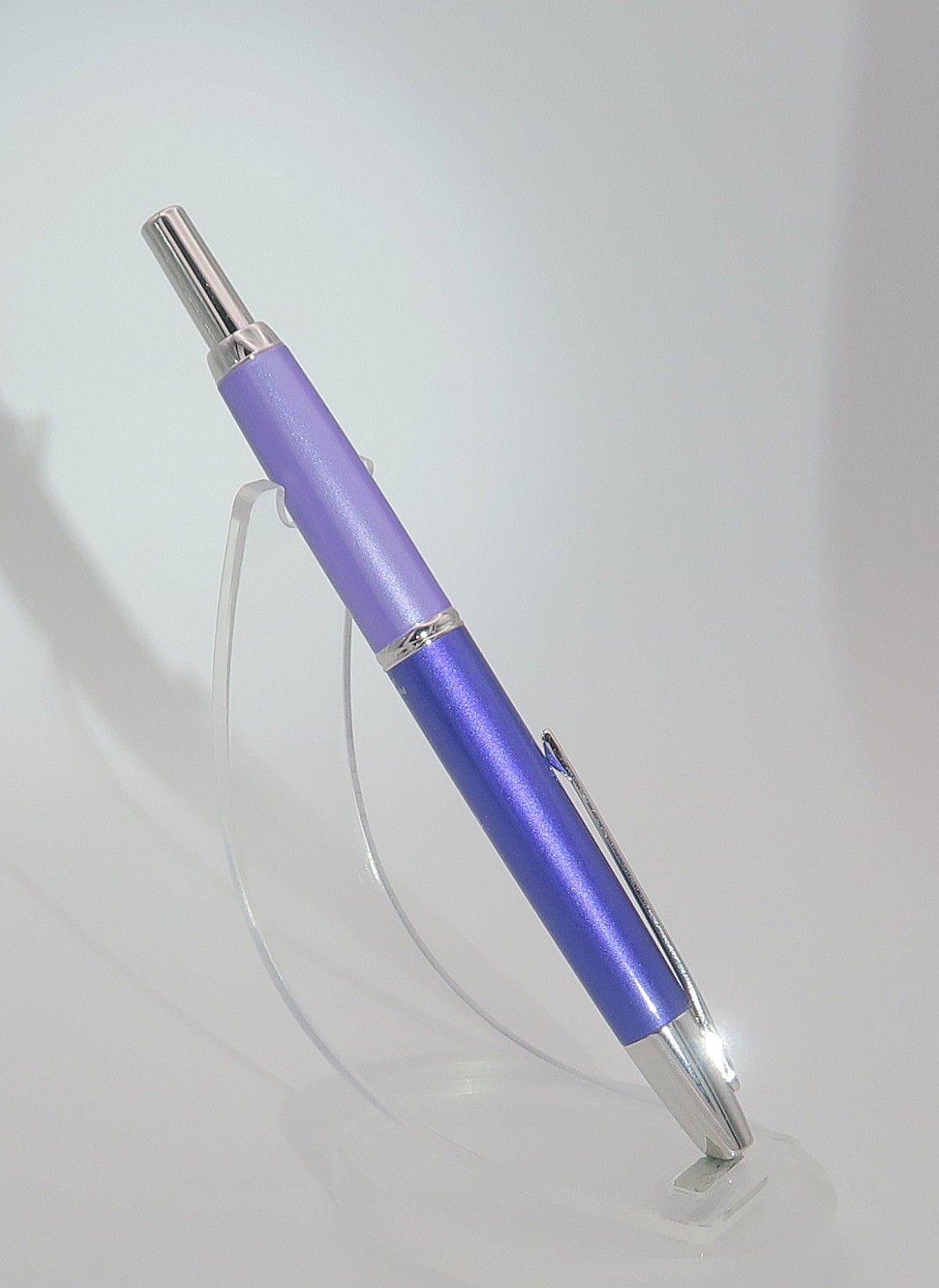 Pilot Vanishing Point/Capless Decimo Hydrangea/Two-Tone Purple Limited Edition
