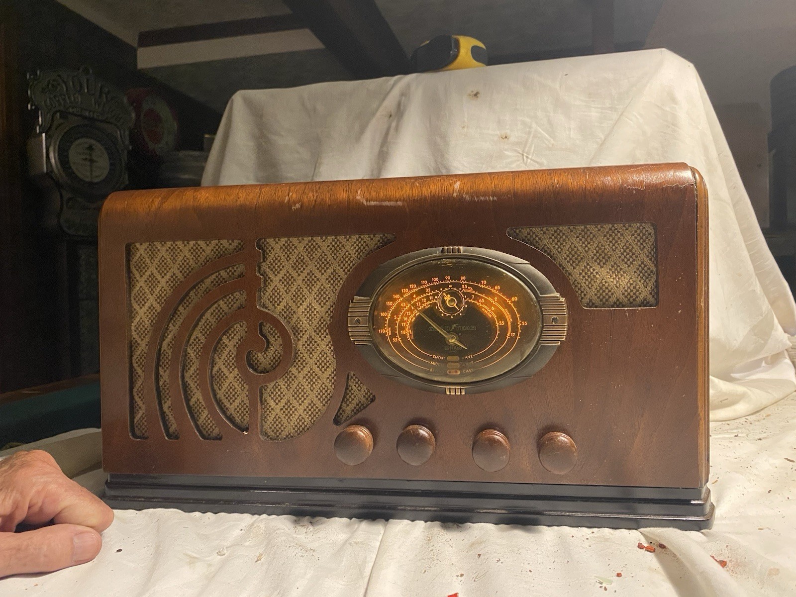 1934 Vintage Goodyear Wings 686B Tube Radio-Plays Great-Rare