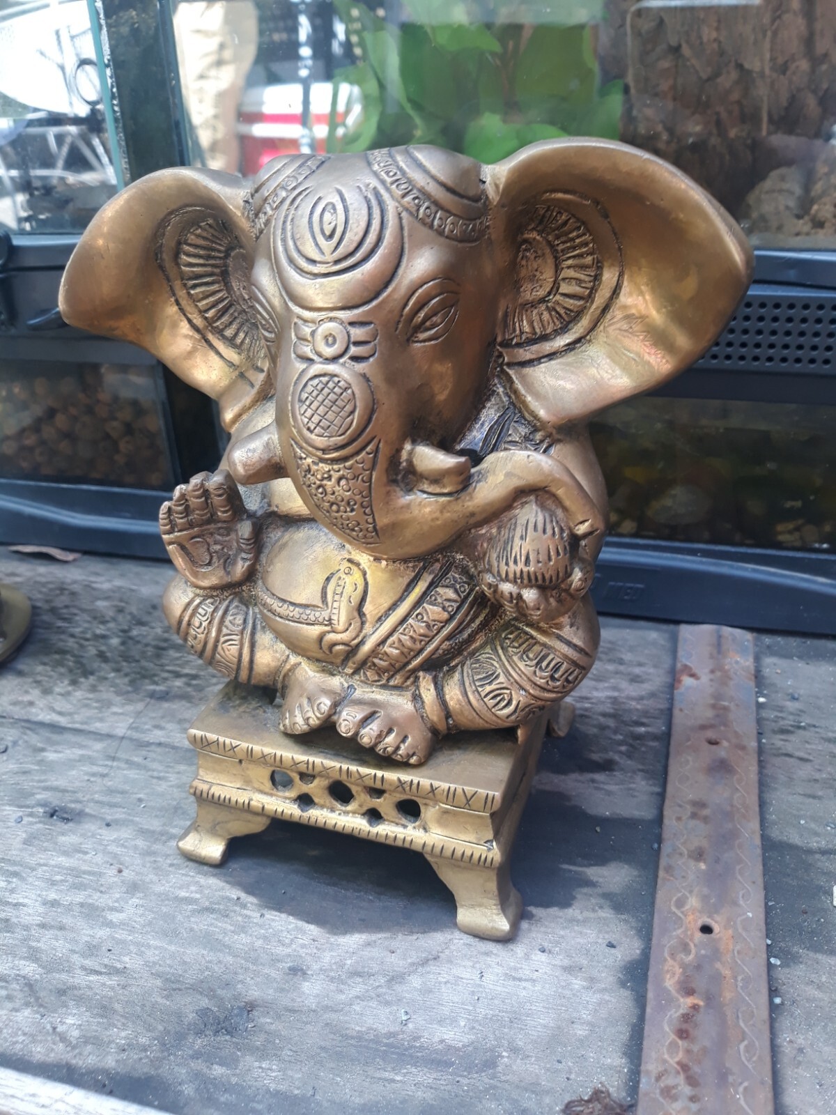 Vintage Hindu Lord Ganesh Elephant Figurine Solid Brass 
