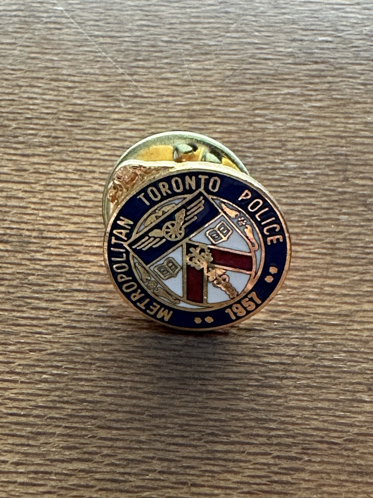 Vintage Metropolitan Toronto Police Gold Tone Enamel Pin 1/2”