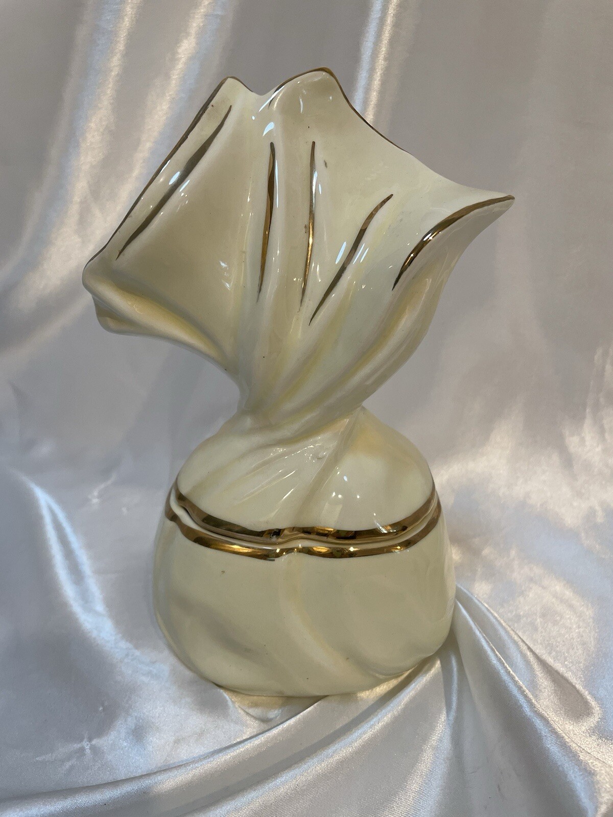 Vtg La Castellana Decorato A Mano Ceramic Canister Italy White Gold Trim Marked