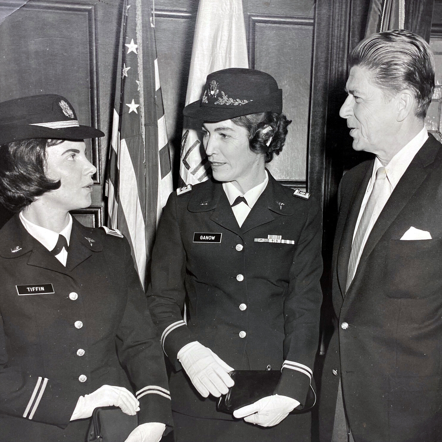 Original 1967 Ronald Reagan Fort Macarthur California Vietnam War US Army Photo