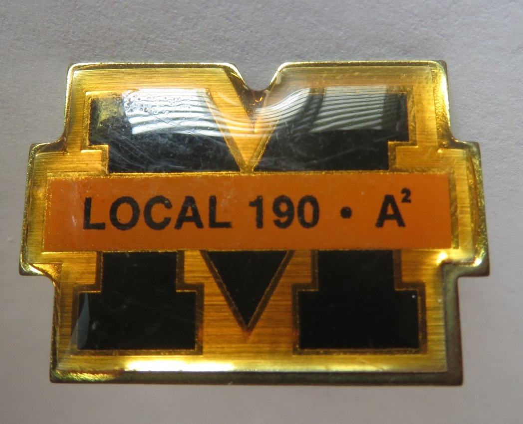 Vtg UA Local 190 Pin Michigan Plumbers Pipefitters Steamfitter HVAC Wolverines